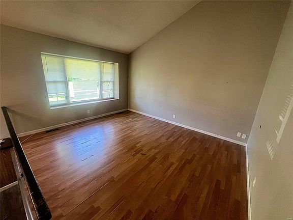 2nd image of 1635 Woodman Dr