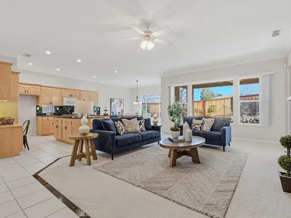 4127 Tahoe Vista Dr, Rocklin, CA 95765