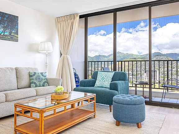 4th image of 201 Ohua Ave #3213