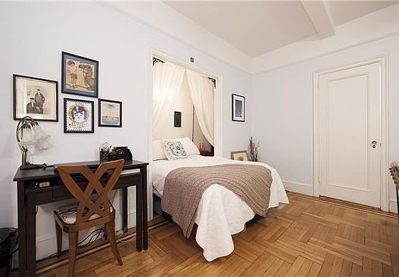 2nd image of 123 W 93rd St APT 1H