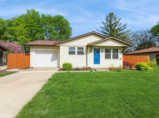 2427 Parklake Dr, Morris, IL 60450