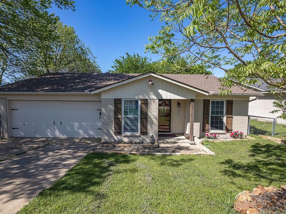 8312 Downe Dr, White Settlement, TX 76108 | Zillow