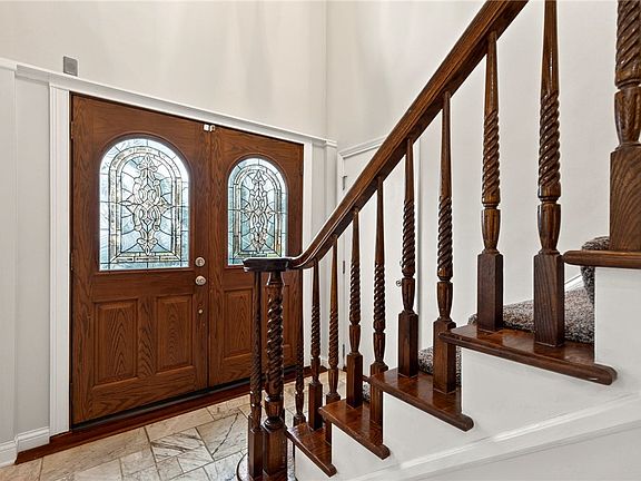 5th image of 4440 Lotz Rd