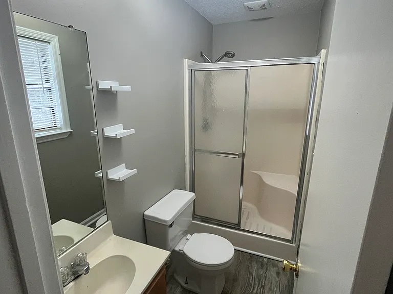 319 Mill Trace Dr #B — Photo 12