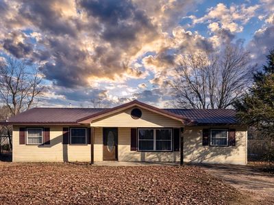7358 West Street, Birch Tree, MO, 65438