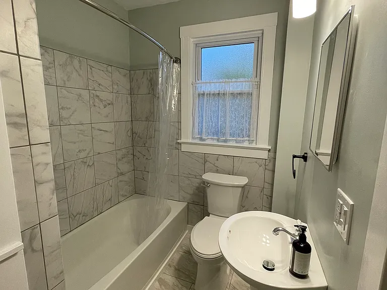 45 S Grove St #A — Photo 20