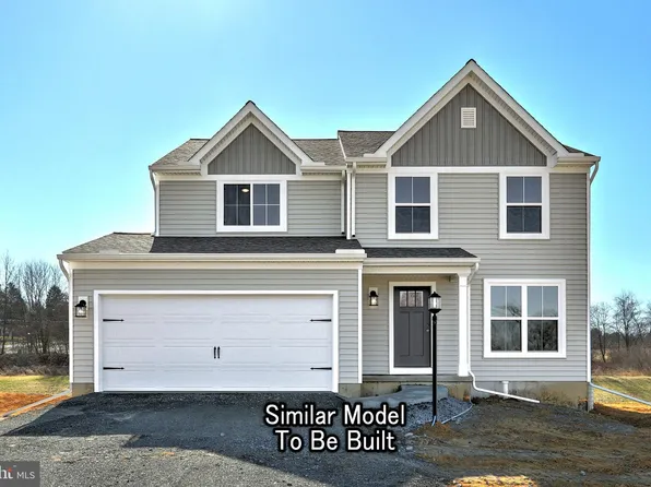 28 Clarksfield Dr, Duncannon, PA 17020