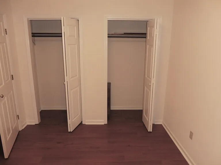 504 Ashley Oaks Private Dr — Photo 9