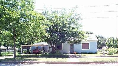 1st image of 808 S Seaman St