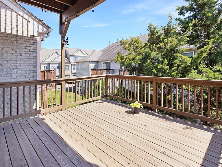 73 Mizzen Cir — Photo 23