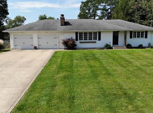 60 Hilltop Rd, Mansfield, OH 44906