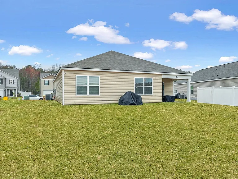 123 Tobago Cir — Photo 48