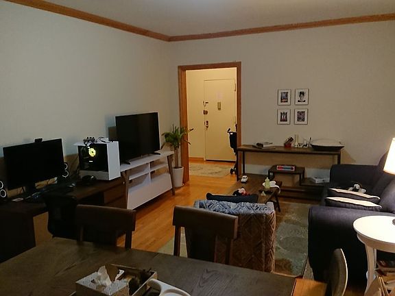 4th image of 3533 83rd St APT B6