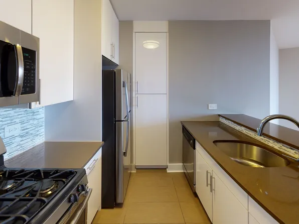 175 East 96th Street image 1 of 31