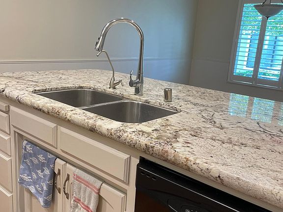 New sink and faucet.