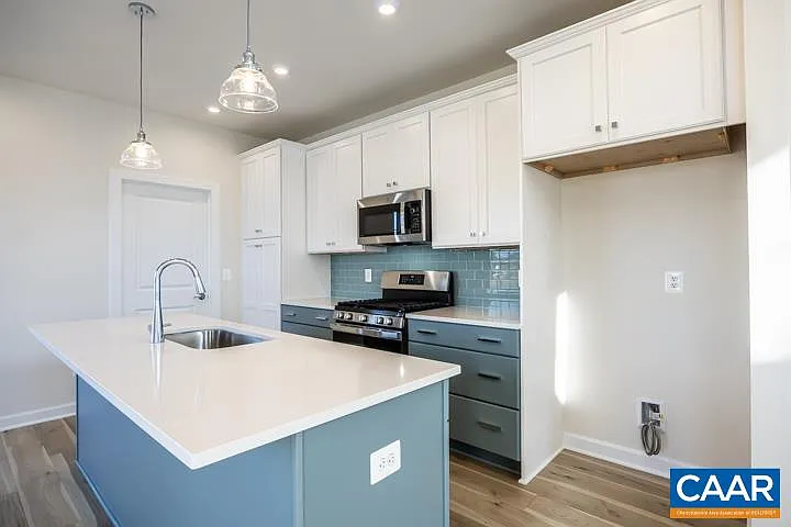 3437 Thicket Run Pl — Photo 10