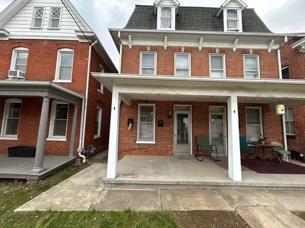 52 N Main St #1, Spring Grove, PA 17362