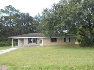 8700 Michael Dr, Moss Point, MS 39562