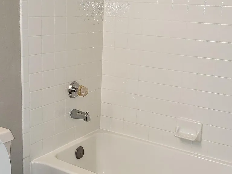 230 Mission Catalina Ln #105 — Photo 7