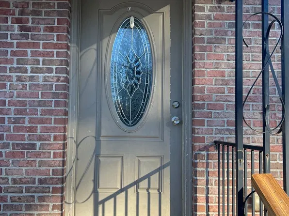 603 Church St #B4, Martin, TN 38237