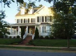 10605 Bedfordtown Dr, Raleigh, NC 27614