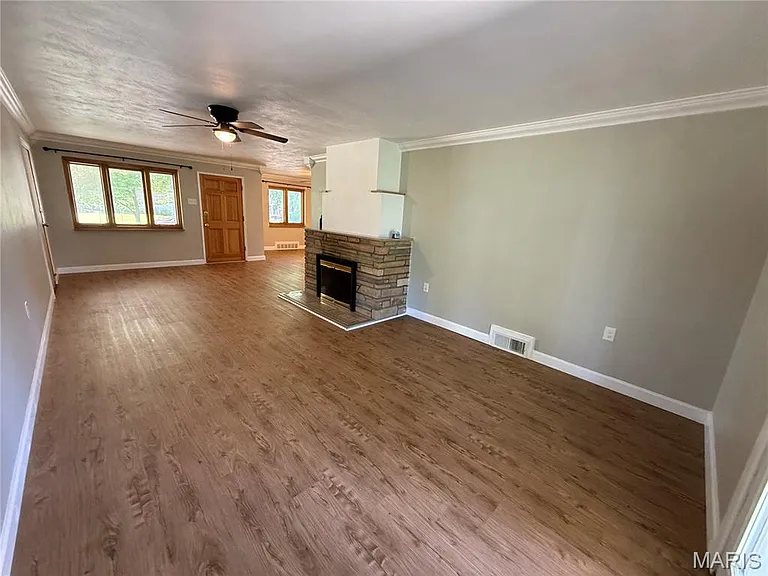 6321 Monterey Dr — Photo 3