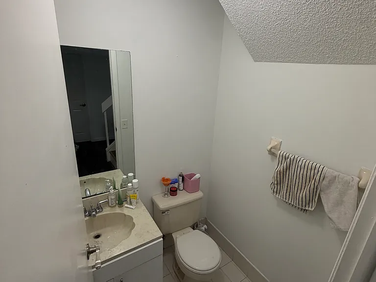 13990 SW 160th Ter — Photo 14