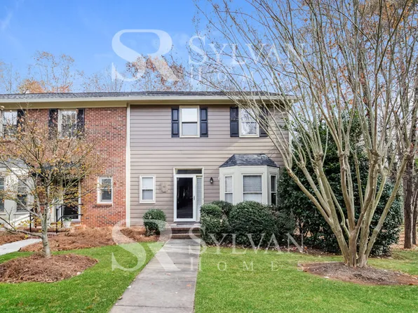 40 Milpond Ln, Greensboro, NC 27455