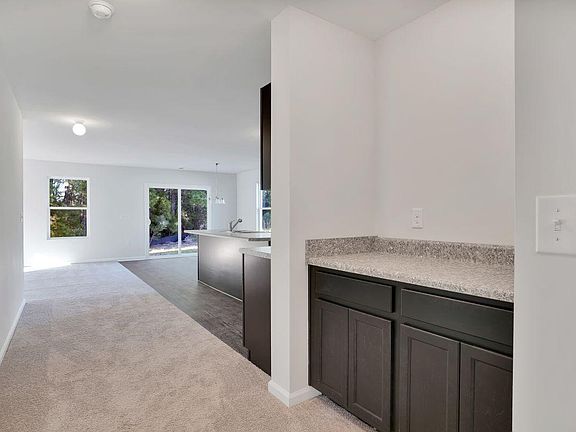 1724 Sapphire Drive-05 Compressed