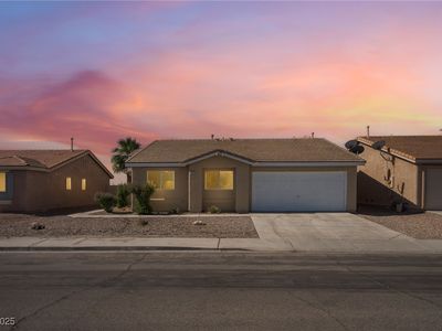 2111 Hollow Oak Ave, North Las Vegas, NV, 89031