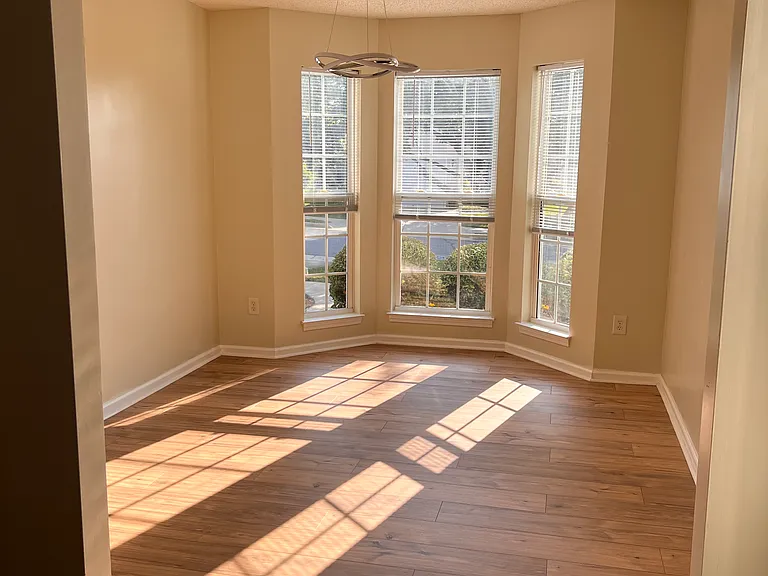 4414 River Forest Ln — Photo 7