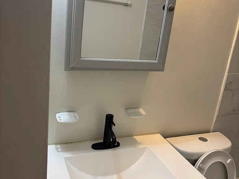 11783 Cedarcreek Dr — Photo 3