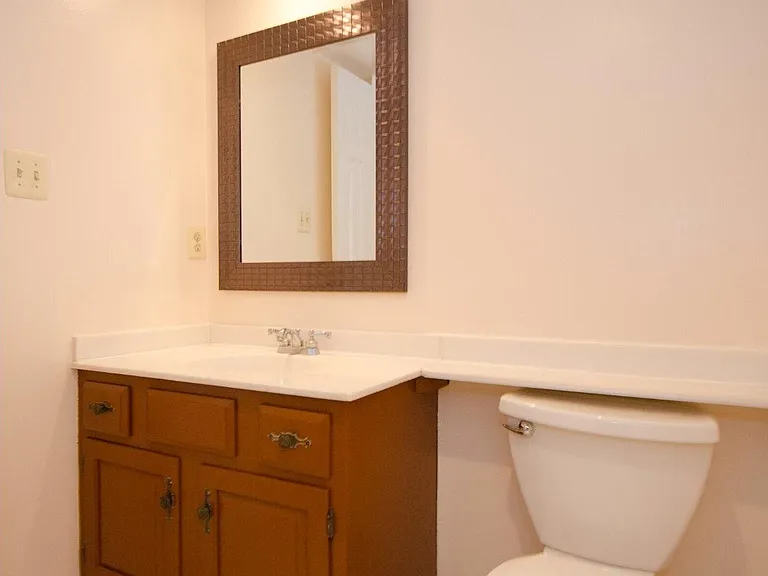 10336 Hampshire Green Ave — Photo 18