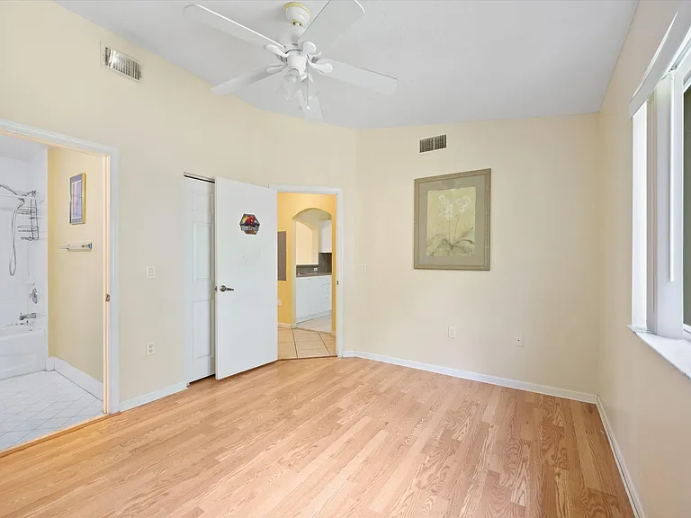 3504 Briar Bay Blvd #202 — Photo 6