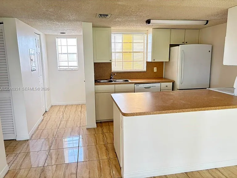 6292 La Costa Dr #H — Photo 14