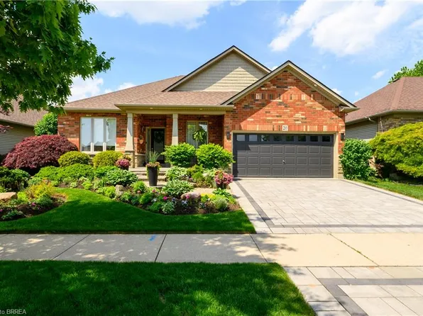 20 Cardinal Ln, Brant, ON N3L 4G2