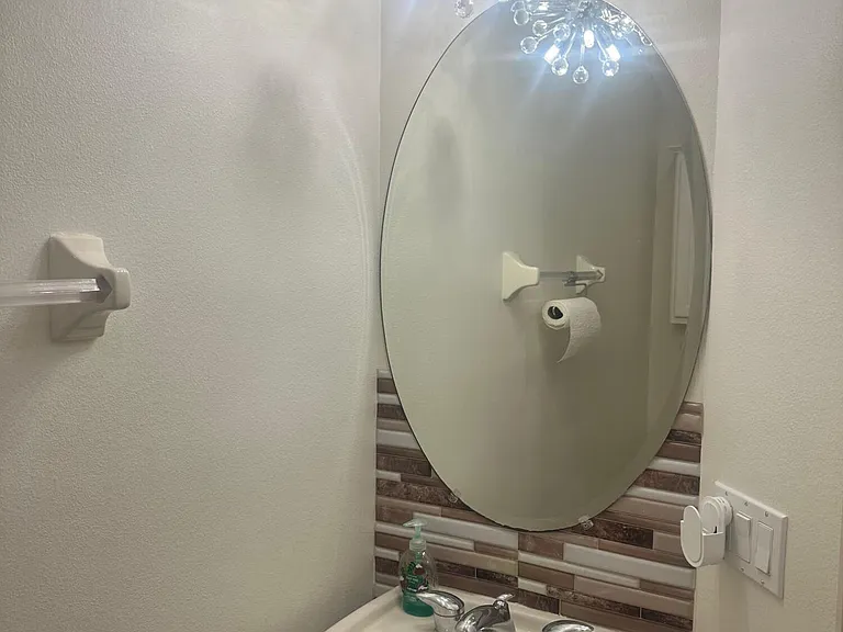 8133 Mulligan Cir — Photo 10