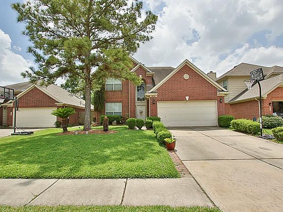 3rd image of 9519 Willow Lodge Ct