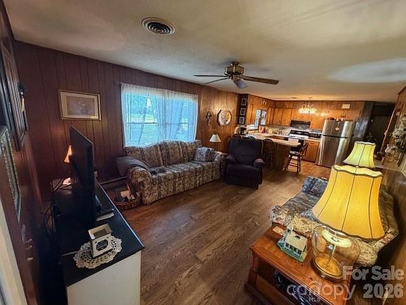 3rd image of 20415 Efird Rd