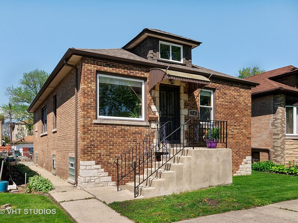 1st image of 2840 N 74th Ave