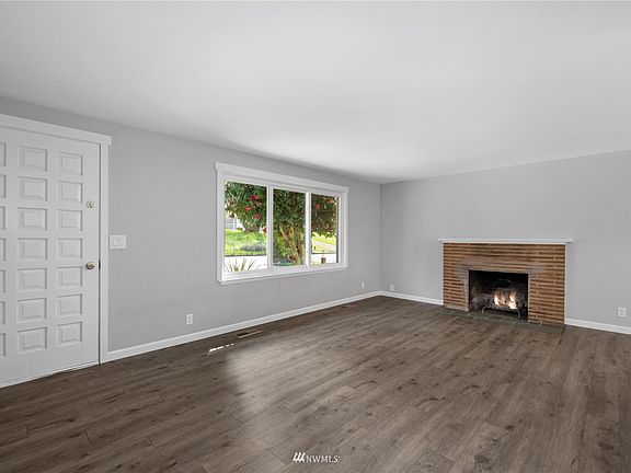 Main floor living room.