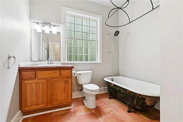 614 General Pershing St — Photo 13