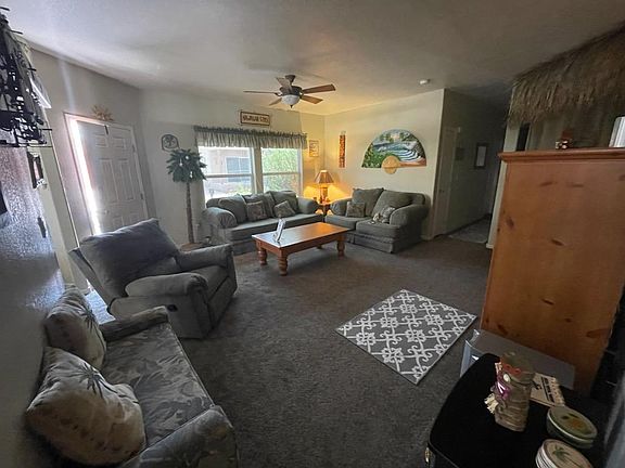 4th image of 1105 Marina Dr