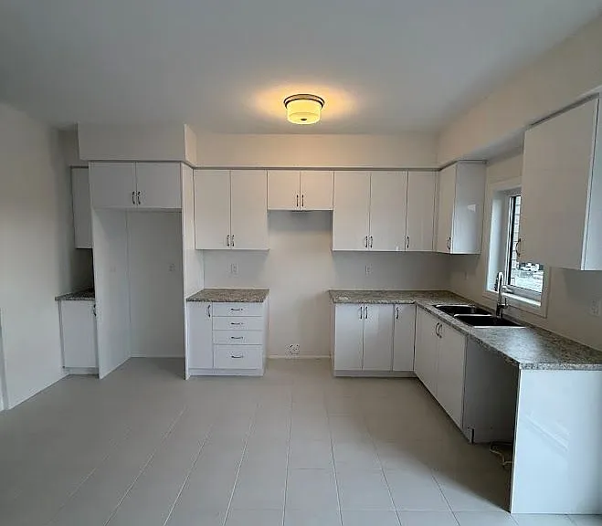 660 Colborne St W #152 — Photo 6