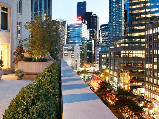 Sold by Sotheby's International Realty | media 34