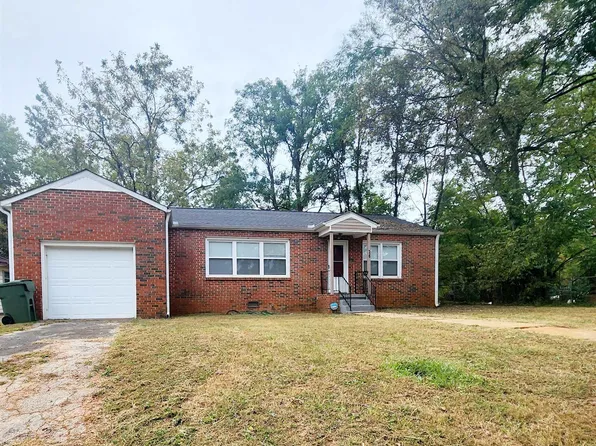 329 S Plymouth Rd NW, Huntsville, AL 35811