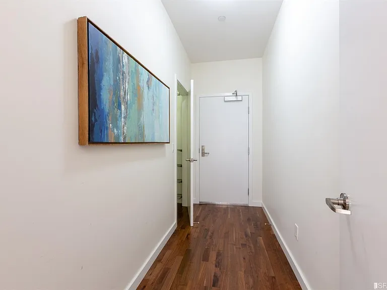238 Olive St #401 — Photo 11