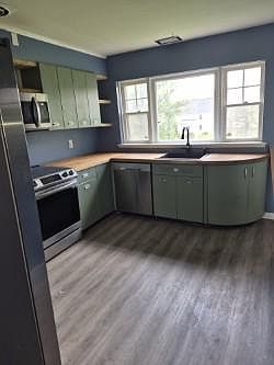 4th image of 434 E Moyer Rd