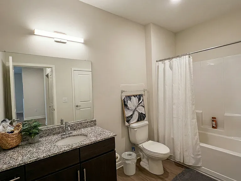 The Reserve at Cool Springs | Elizabethtown, KY | Bathroom