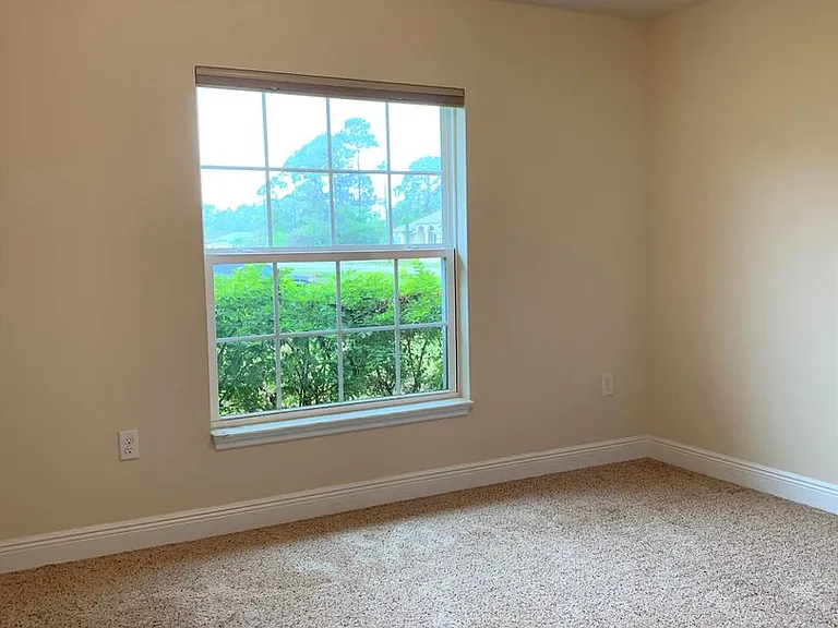 3273 SW Rosser Blvd — Photo 18